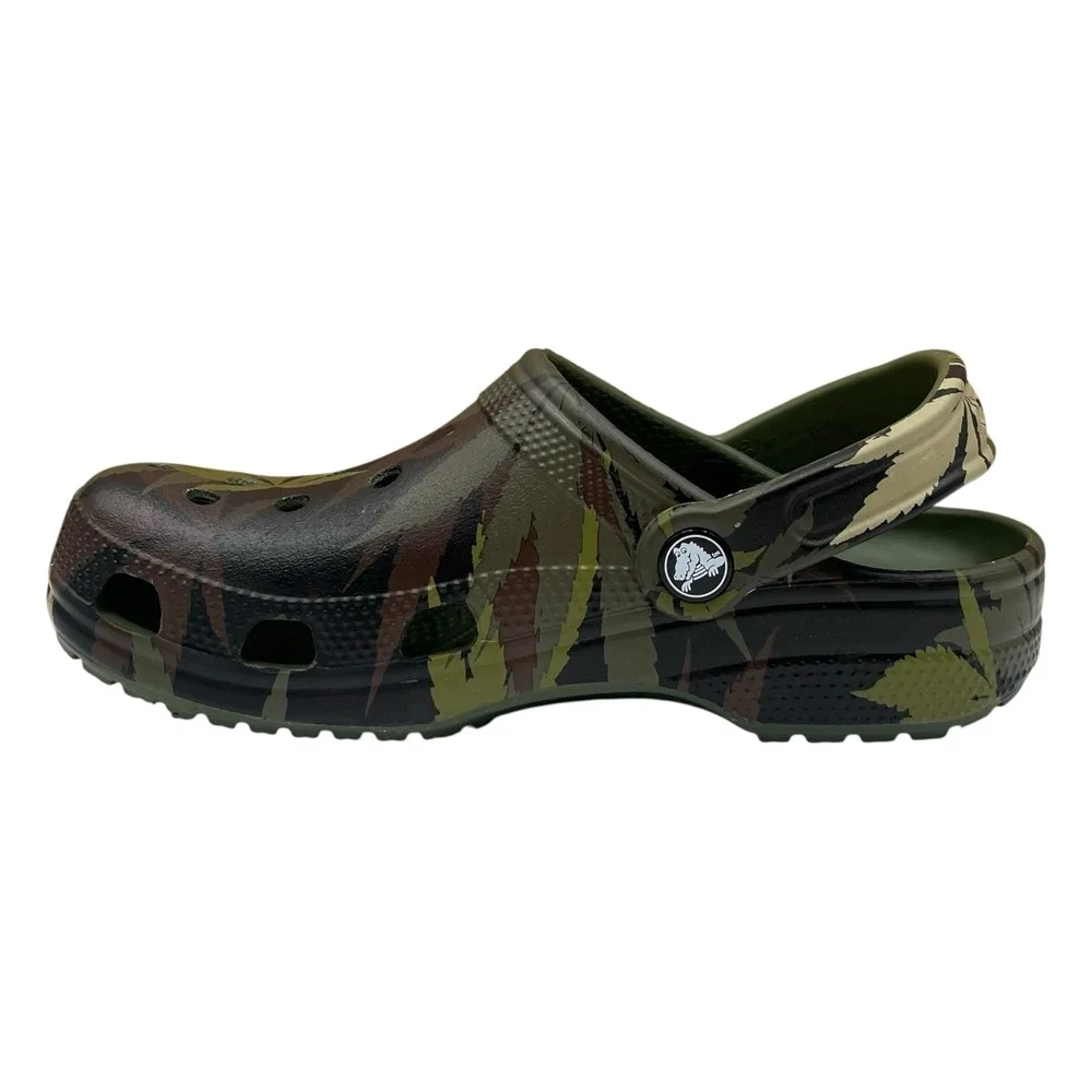 Crocs Youth Big Boys Classic Hemp Camo Clogs Size 4/Women's 6 Army Green Slip-on